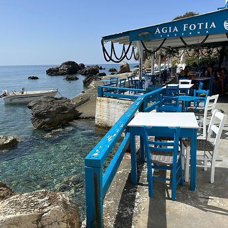 Agia Fotia Taverna Kerames エクステリア 写真